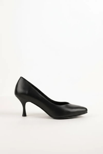 Gondol Women's Genuine Leather Classic Stiletto Shoes, Model 1935, Black.