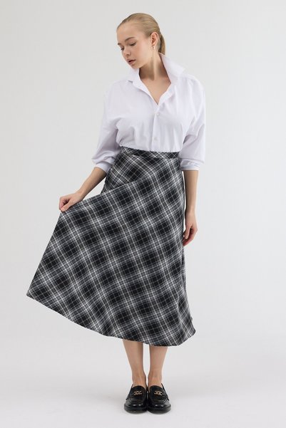 MOVİMENT Black-Grey Aura High Waist A-Line Plaid Midi Skirt