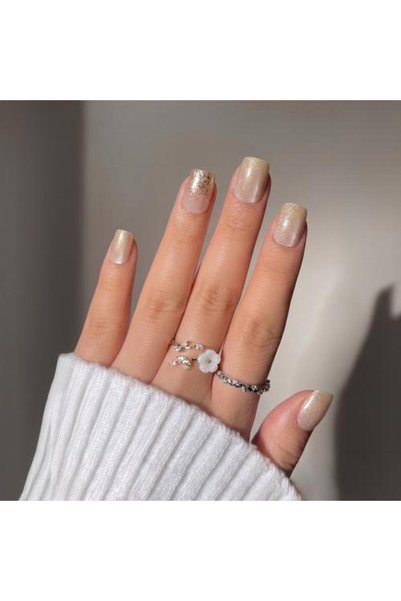 Generics Nude press-on nails with gold glitter