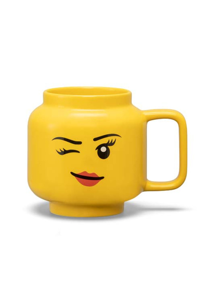 LEGO Cană mare LEGO din ceramică - Fată care face cu ochiul
