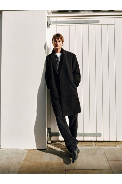 LC Waikiki Regular-Fit Men's Melton Coat for Style-Conscious Shoppers from UZ...