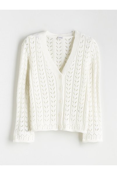 LC Waikiki Trendy Picks from Kübra Butik: V-Neck Lace-Like Knit Girls' Cardigan