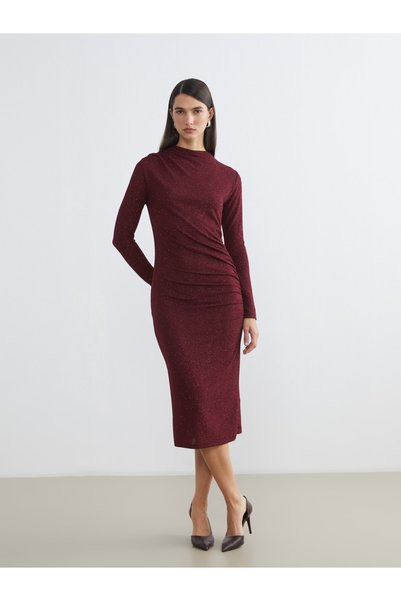 LC Waikiki Trendy Picks from Kübra Butik: Straight-Cut, Mock Neck, Ruched Dress