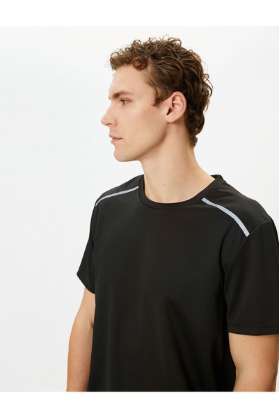 Koton Αθλητικό μπλουζάκι με κοντό μανίκι Crew Neck - Reflective Printed