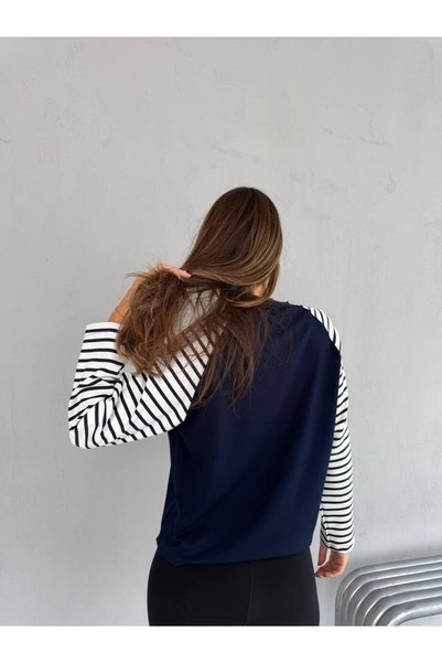 ÇEÇİM Kadın Kolları Çizgili Uzun Kollu Rahat Kesim Sweat