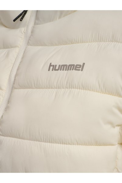 hummel جاكيت نسائي من نوع "هملهايغت ويبافر"، موديل 234508-9157، من ماركة "إيغريت".