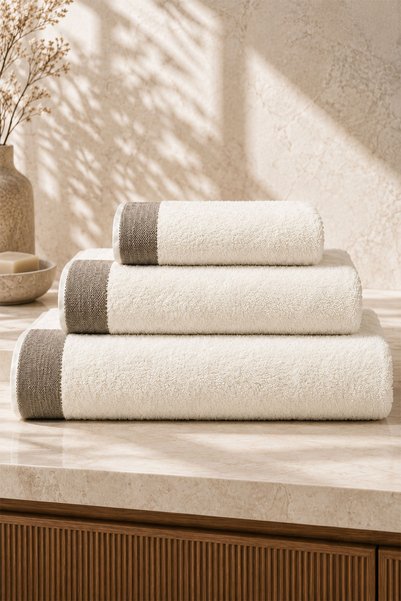 Nazik Home Αφράτη πετσέτα μπάνιου Pofina Low Twist (90 x 150 εκ.)