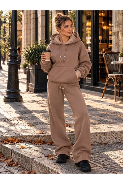 Divin store Trening damă cappuccino din bumbac flaușat, pufos, hanorac cu glu...