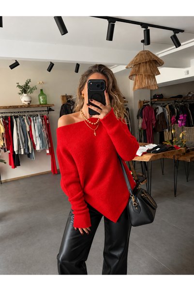 MODAMERSİ Women's Ecru Asymmetrical-Cut Sweater