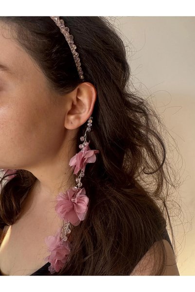 GAMBU تاج زفاف مزين بالزهور والخرز الزركوني.
