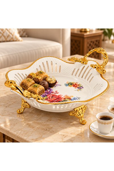 Dania أناقة الورد وبريق الذهب | صحن تقديم بورسلان بأرجل ومقابض معدنية – ٢٧ × ...