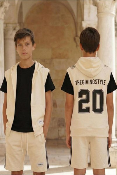 Alesaei-mondo tondo Boys' off-white sleeveless hooded zip top with black inne...
