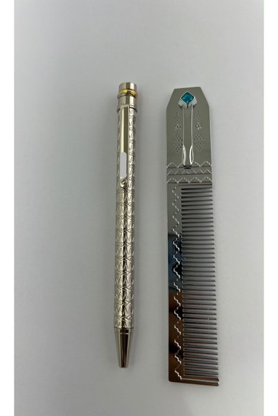 Pen قلم معا مشط حلو