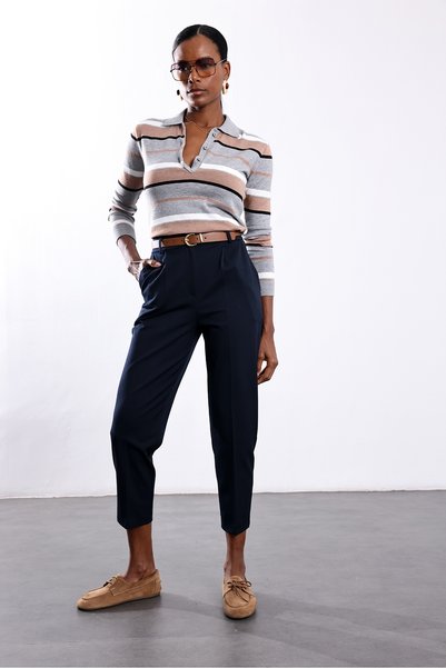 5in1Canpolat Navy Carrot-Cut Pants with Belt 9984