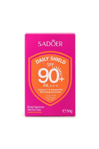 SADOER Daily Shield – Protecție solară cu vitamina C și astaxantină SPF 90+ P...
