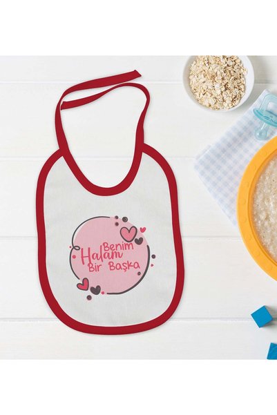 Bk Gift BK Kids "My Aunt Is Different" Red Baby Bib - 1 en124543