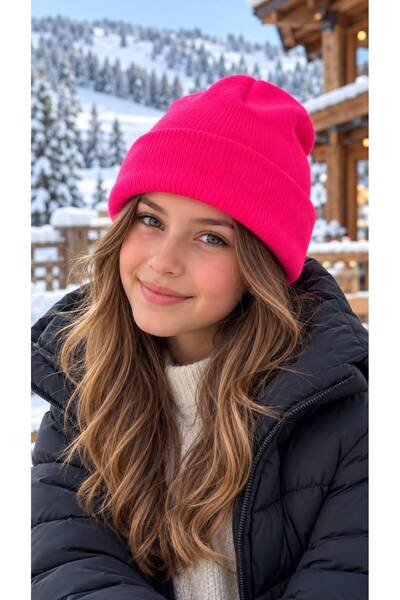 BALIENTE Neon Fuchsia Soft-Textured Knit Girls' Beanie, Ages 7–12