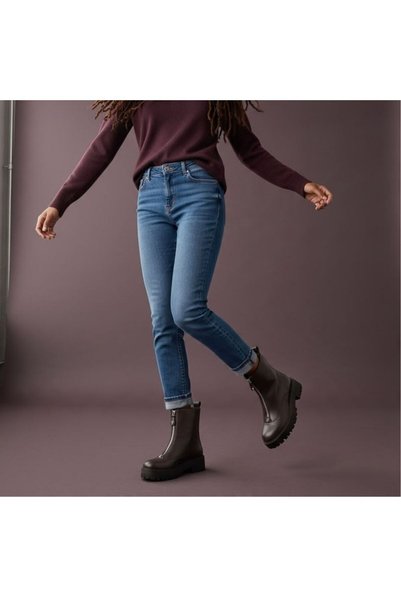 NE&VE SHOES Γυναικεία μπότα με χοντρή σόλα, σε χρώμα καφέ δέρμα, με χρυσά δια...