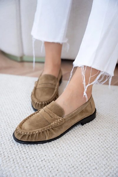 LAMİNTA Dipsy Beige Suede Genuine Leather Women's Loafers with Seam Detail