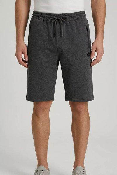 TOZLU Men's Elastic Waist Capri Pants with Emblem Detail