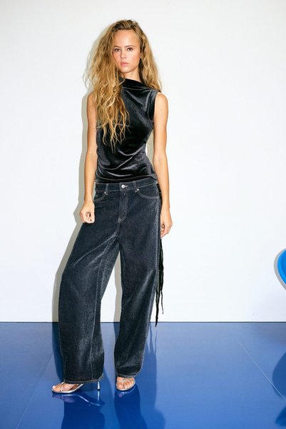 H&M Barrel High Waist Jeans