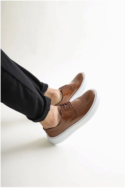 Nur store Çanta Men's Lace-Up Lightweight Dynamic City Sneakers · Color: Brow...