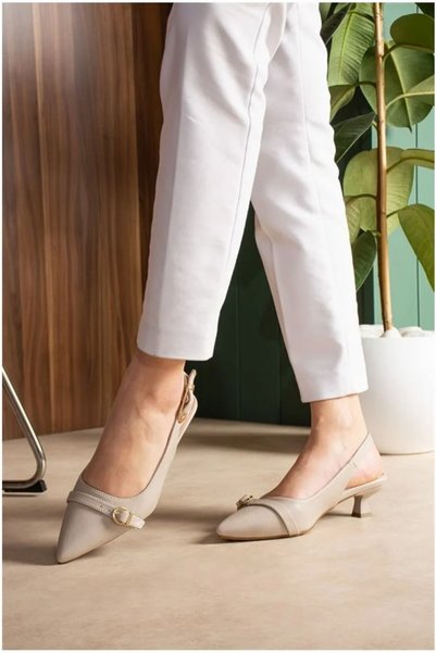 Nur store Çanta Women's Elegant Buckled Heeled Shoes · Color: Beige · Size: 4...