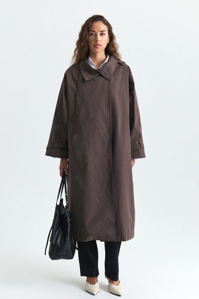 Antioch Buckle Detailed Long Trench Coat