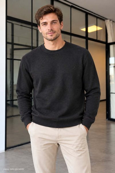 ModaPlaza Men's Long-Sleeve Crew Neck Relaxed-Fit Sweatshirt