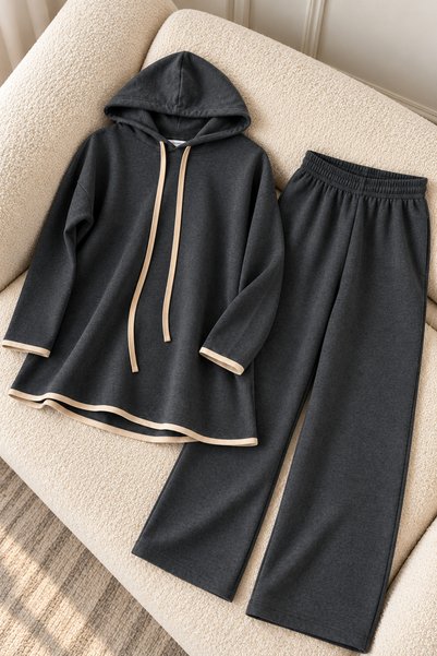 İmajButik طقم بدلة رياضية مكون من سترة بغطاء رأس وبنطلون بلون رمادي داكن.