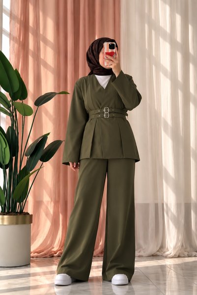 Müq Perla Crepe Jacket and Pants Set—Khaki