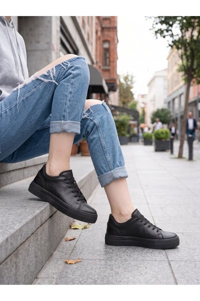 ALPLER Kadın Hakiki Deri Düz Taban Sneaker Bilek Taş Detaylı Günlük Spor Ayak...