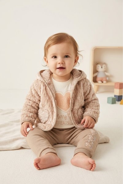 MyPrettyBaby GIRL BABY 3-PIECE SET WITH HEART-PRINTED POCKETS AND A Welsoft F...