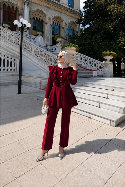 unika boutique طقم حجاب مزين بالكشكشة والأزرار