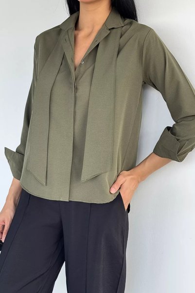 TOZLU Scarf Detailed Shirt