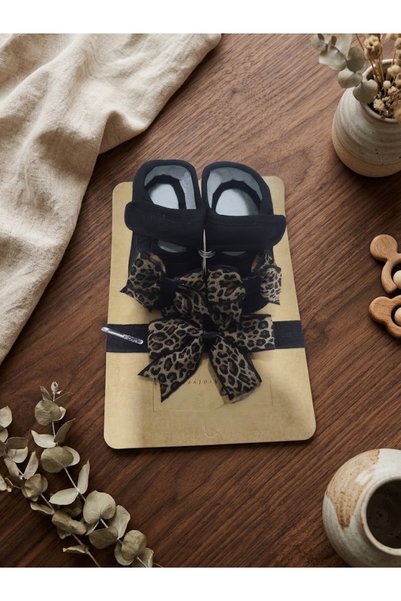 BUUFUU Baby Girl Bow Newborn Gift Bandana Booties Set