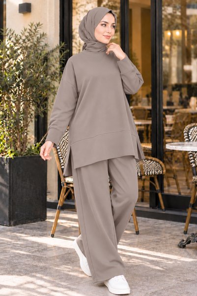 benguen Set de două piese cu croială lejeră N8322, culoare gri-maroniu