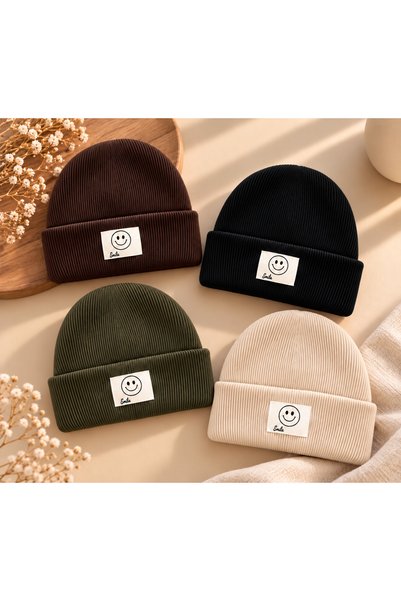 ygz junior 4-Pack Set of Ribbed Knit Beanies