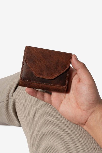 Niki Leather Albon Vintage Genuine Leather Wallet with Magnetic Closure