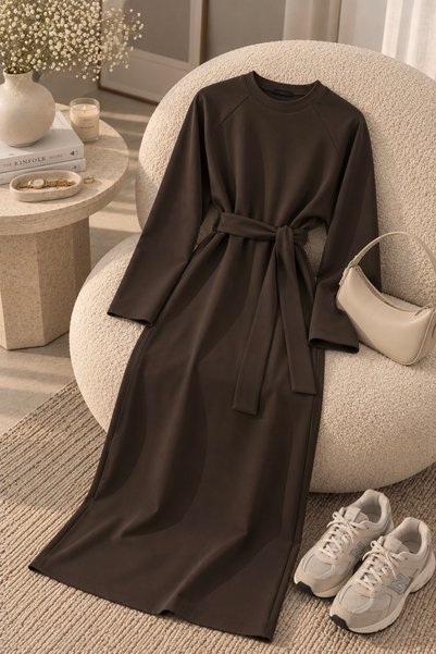 The Hench Oysho Basic Crew Neck Dress with Belted Design