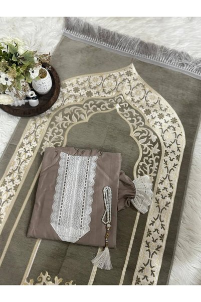 MAYAR Luxury Design Prayer Rug Set with Prayer Mat