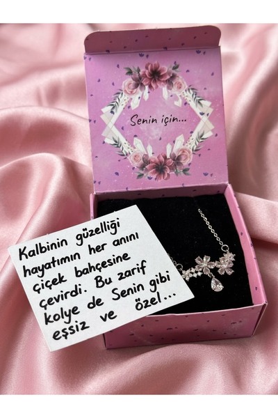 Çiçekli silver kolye özel kutulu sevgiliye hediye