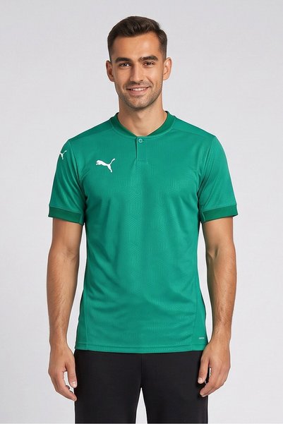 Puma تي شيرت رياضي رجالي بأكمام قصيرة، مناسب للعب كرة القدم، باللون الأخضر.
