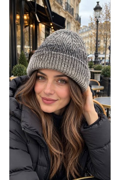 BALIENTE Women's Knit Beanie with Black Ombré Effect