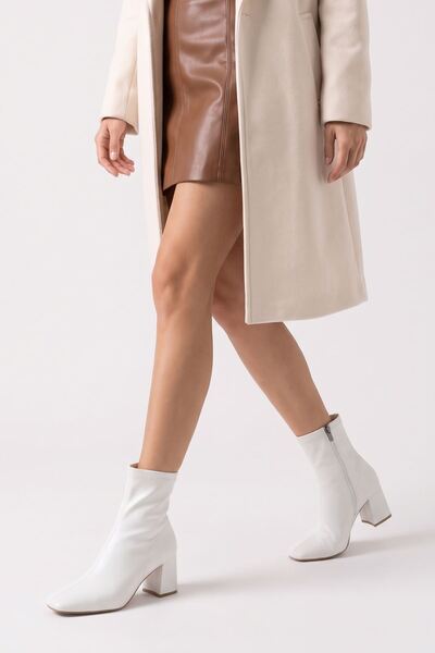 GOFFSHOES Women's Guzzi Stretch Short Boots - White