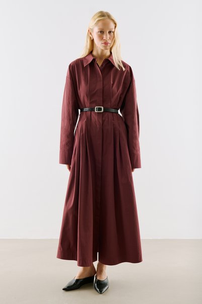 Manuka Pleated Waist Shirt Dress Burgundy