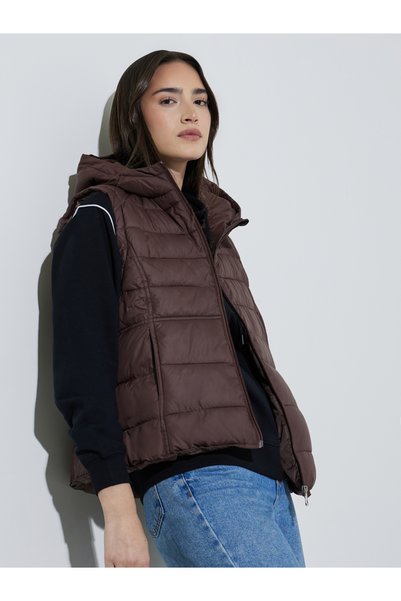 Styli Brown Solid Hooded Padded Gilet
