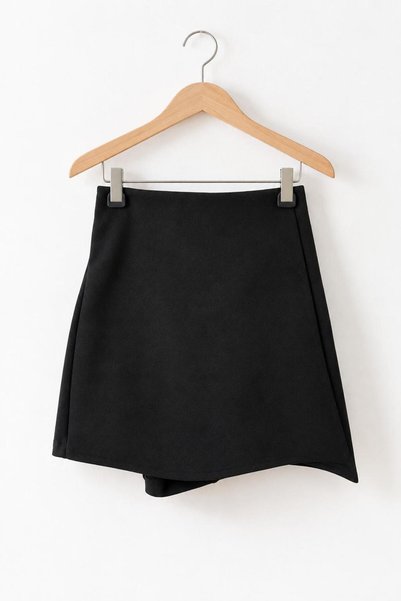 Miniminnakkidswear تنورة قصيرة سوداء، بقصة عصرية، مناسبة للاستخدام اليومي، لل...