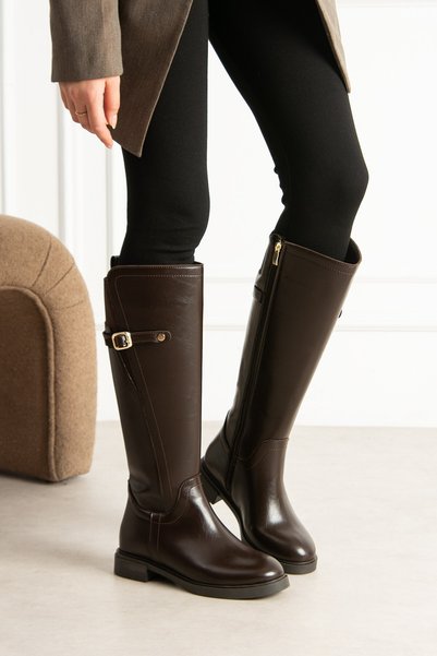 SEFERİ Women's Brown Flexible Elastic-Banded Comfortable Calf-High Buckled Boots