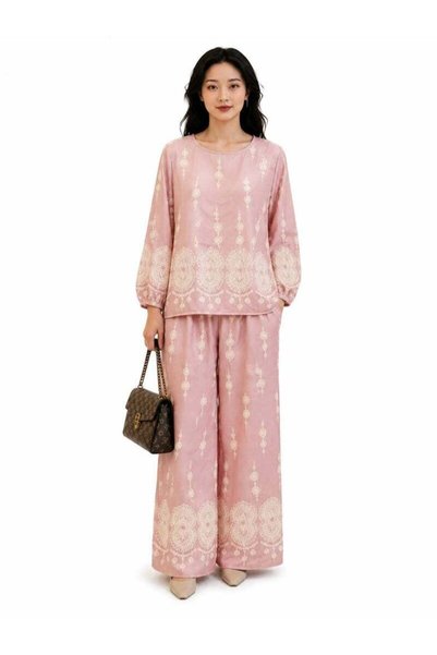 Generic Women Printed Co-ord Set One Size, Loose Fit Long Sleeve Round Neck Top